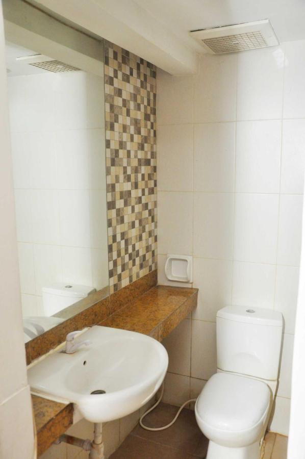 מלון ג'קרטה Ams Penthouse מראה חיצוני תמונה